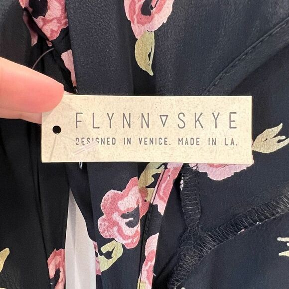 New Flynn Skye Elena Mini Dress Night Heavens Size XS Black Floral Open Back NWT - Picture 9 of 12